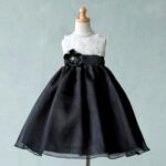 kız çocuk siyah beyaz abiye elbise modeli