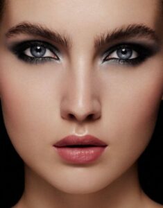 buğulu göz makyajı