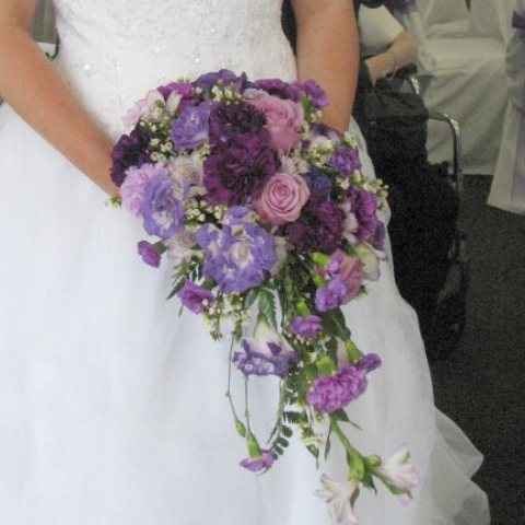 canlı gelin çiçekleri