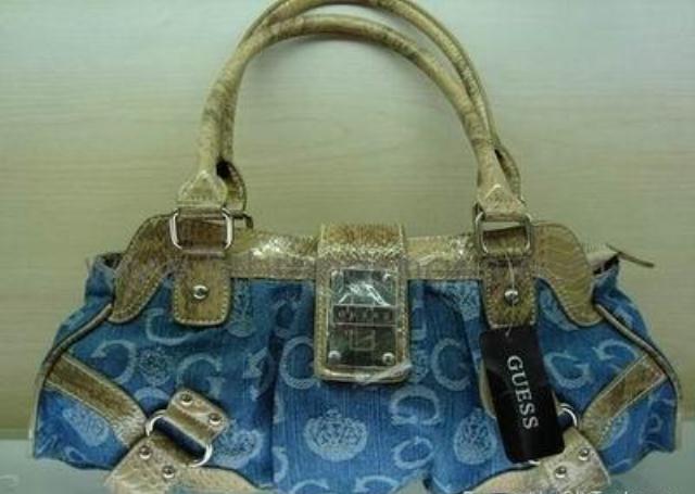 guess çanta