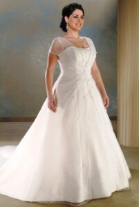 kolları tül büyük beden gelinlik modeli