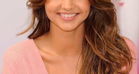 miranda kerr'in saç rengi