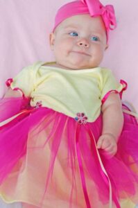 pembe kız bebek elbise modeli