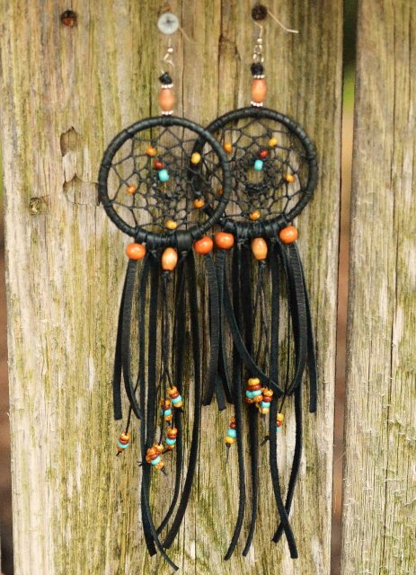 siyah beohem tarzı küpeler