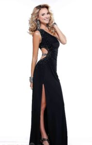 siyah dar kesim balo elbisesi