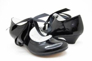 siyah kız çocuk topuklu ayakkabı