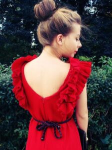 spor tarzda balerin topuzu