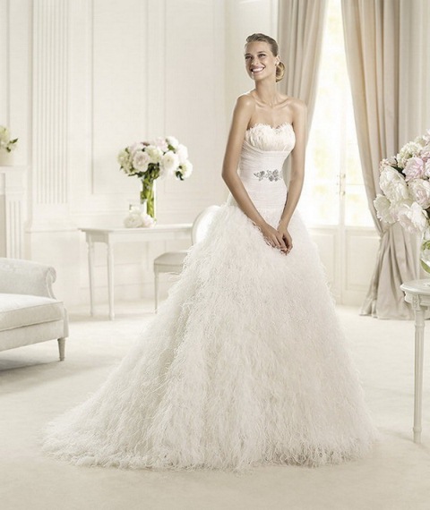 straplez gelinlik modeli