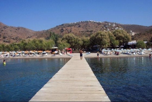 camel beach iskelesi