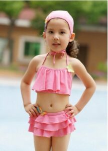 pembe kız çocuk etekli bikini modeli