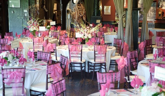 beyaz pembe düğün organizasyonları