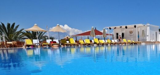 caliente bodrum resort havuzu