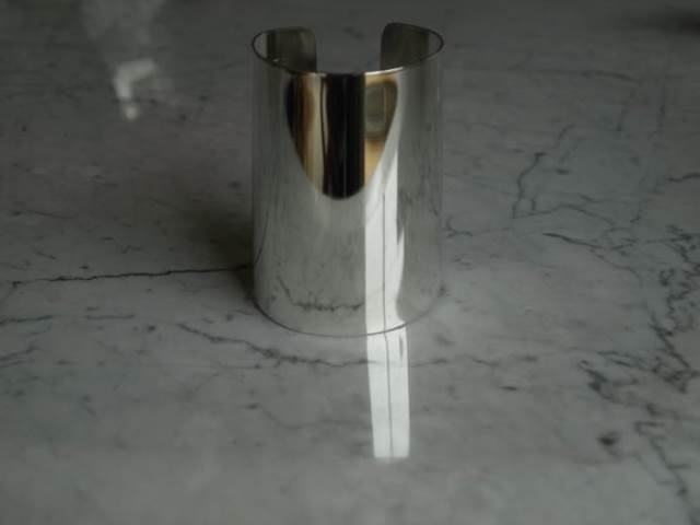 gümüş uzun kelepçe bileklik