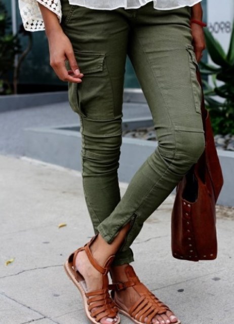haki yeşili pantolon