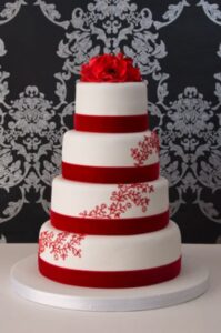 kırmızı düğün pastası