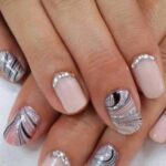 tırnak süslemeleri