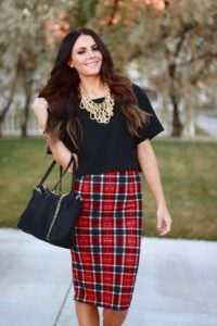 ekoseli kalem etek modeli