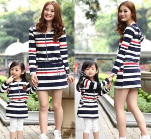 anne kız bir örnek elbise modeli