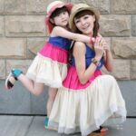 en trend anne kız elbiseleri