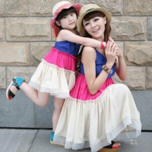 en trend anne kız elbiseleri