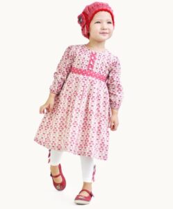 kız çocuk uzun kollu elbise