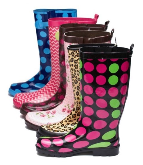 renkli yağmur çizmeleri