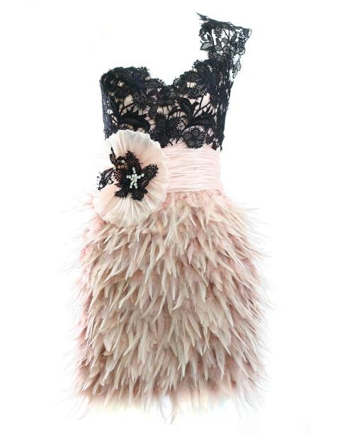 tek omuz askılı kısa abiye elbise