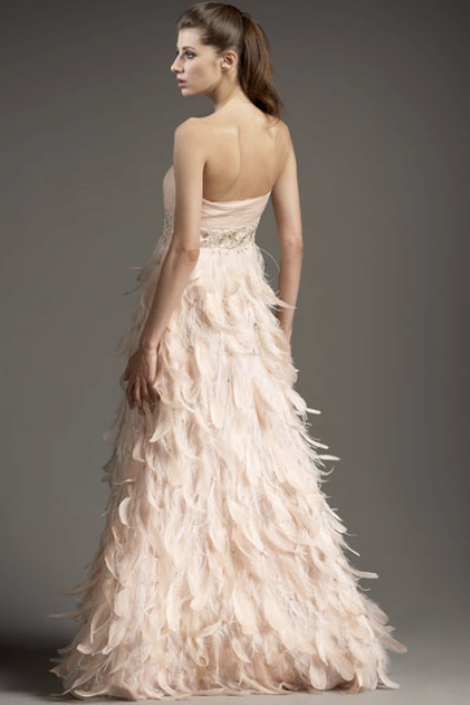 uzun kuş tüyü abiye elbise