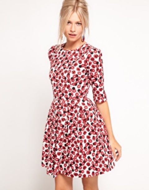 dudak baskılı kıyafetler - dudak baskılı elbise