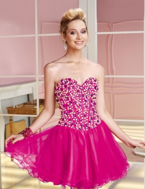 pembe straplez kısa balo elbise modeli