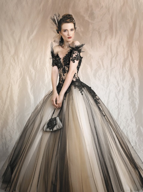 fransız danteli kabarık abiye elbise