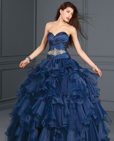 beli taşlı prenses tarzı abiye elbise