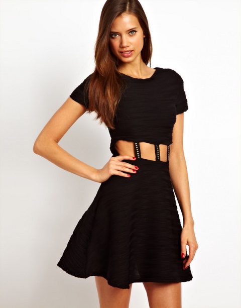 siyah yazlık elbise modeli