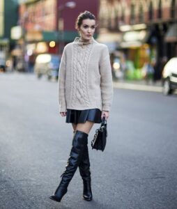 diz üstü deri çizme modeli