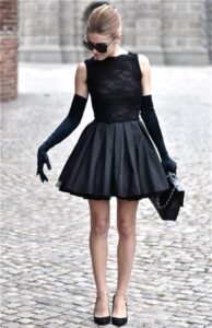siyah kısa abiye elbise modeli