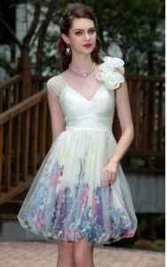 en tarz ortaokul mezuniyet elbiseleri