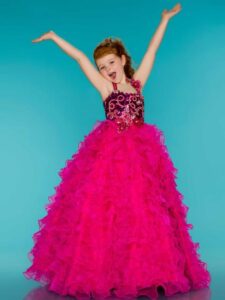 pembe kabarık kız çocuk gelinlik modeli