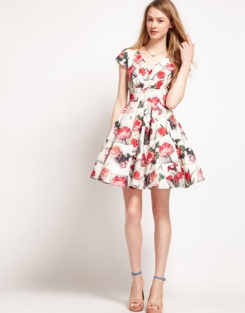 Çiçekli Elbise Kombinleri