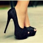 önü açık topuklu ayakkabı