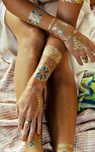 en tarz geçici dövmeler