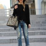 paçası kıvrık jeanler