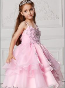 kız çocuk pembe abiye elbise modeli