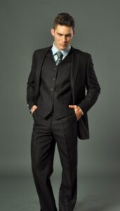 yelekli takım elbise