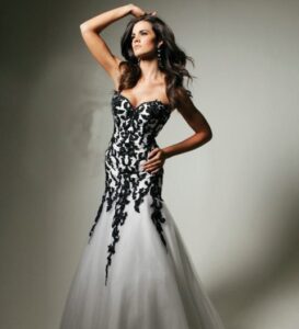 siyah beyaz abiye elbise modeli