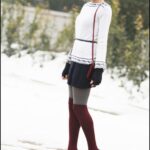 en güzel diz üstü çorap kombinleri