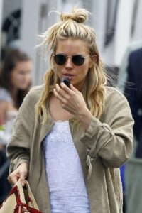 günlük topuz modelleri