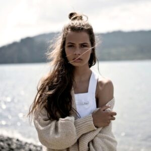 yarım topuz modelleri