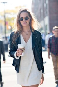 beyaz kazak elbise modeli