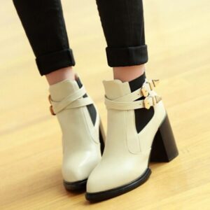 en tarz bot modelleri