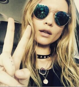 yuvarlak güneş gözlüğü modeli